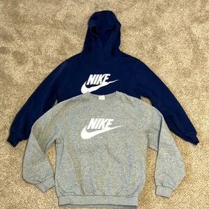 Lot of two Nike sweatshirts